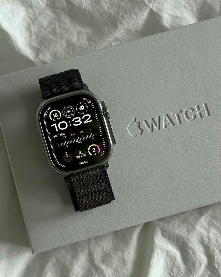 SMART WATCHES