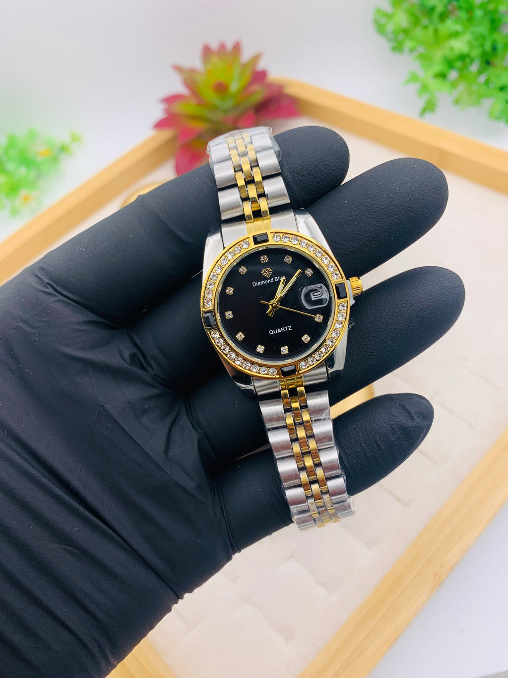 TWO-TONE DIAMOND BLUE