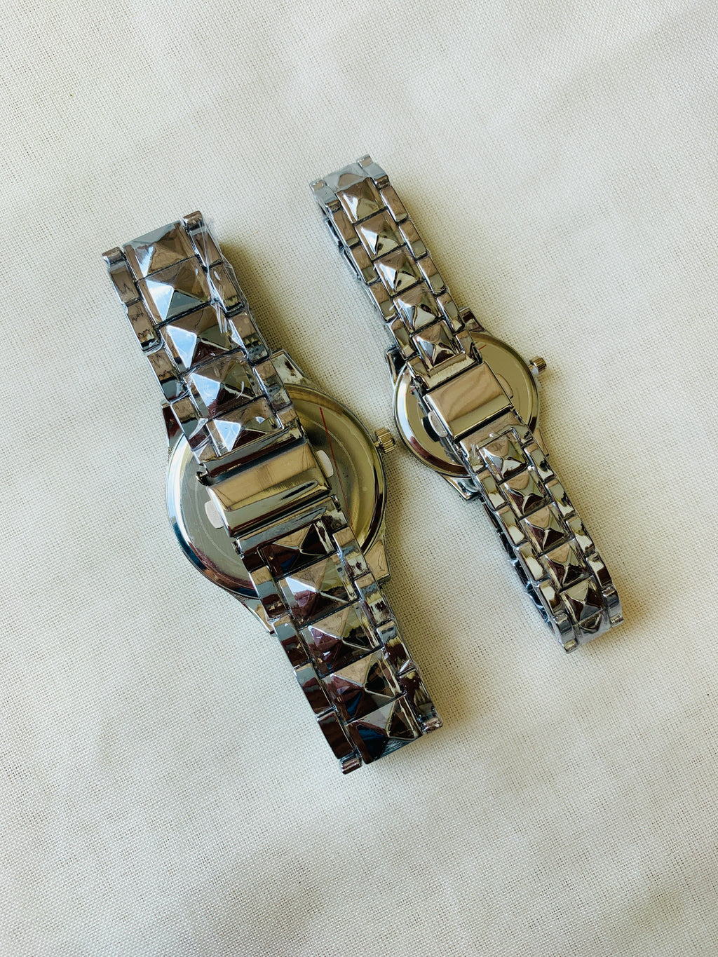 Wove Couple  Silver With Black Dial
