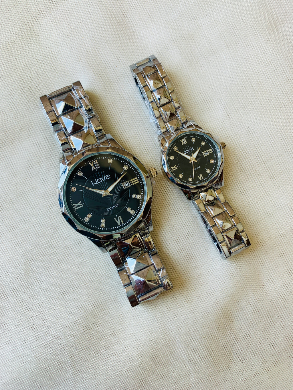 Wove Couple  Silver With Black Dial