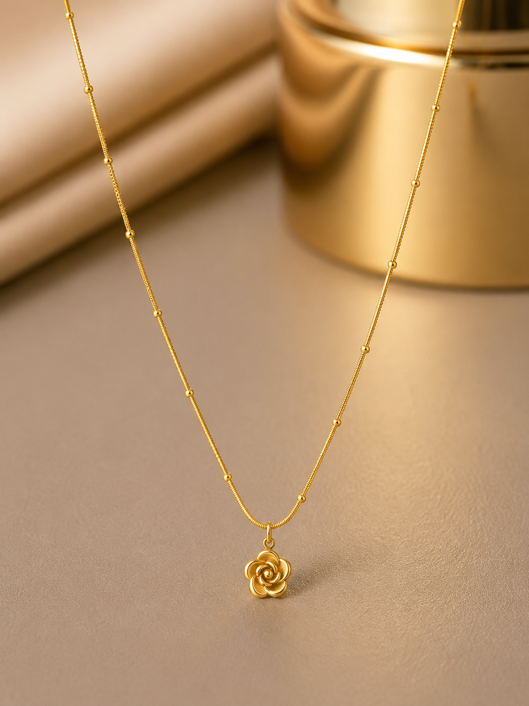ROSE CHARM