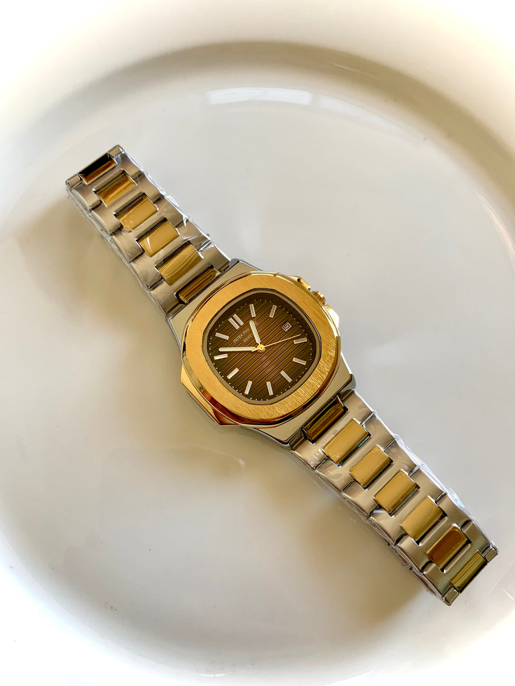 TWO-TONE PATEK PHILIPPE NAUTILUS