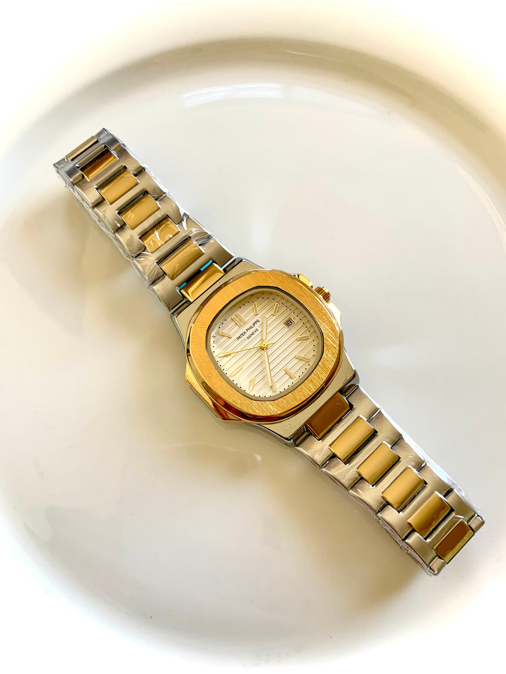 TWO-TONE PATEK PHILIPPE NAUTILUS